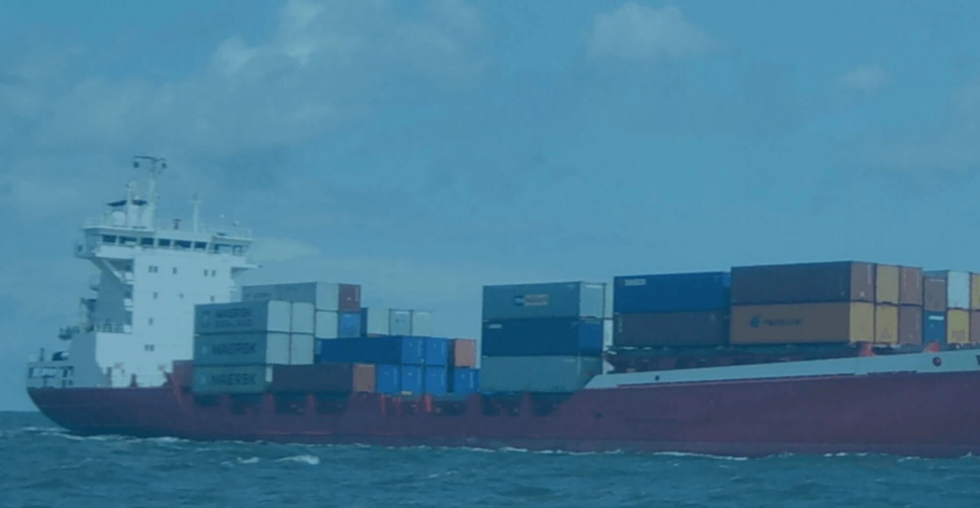 Arte visual da STComex usada para apresentar o problema com clareza